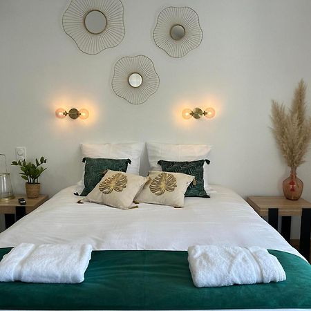 Au Coeur De Montmedy Bed & Breakfast ภายนอก รูปภาพ