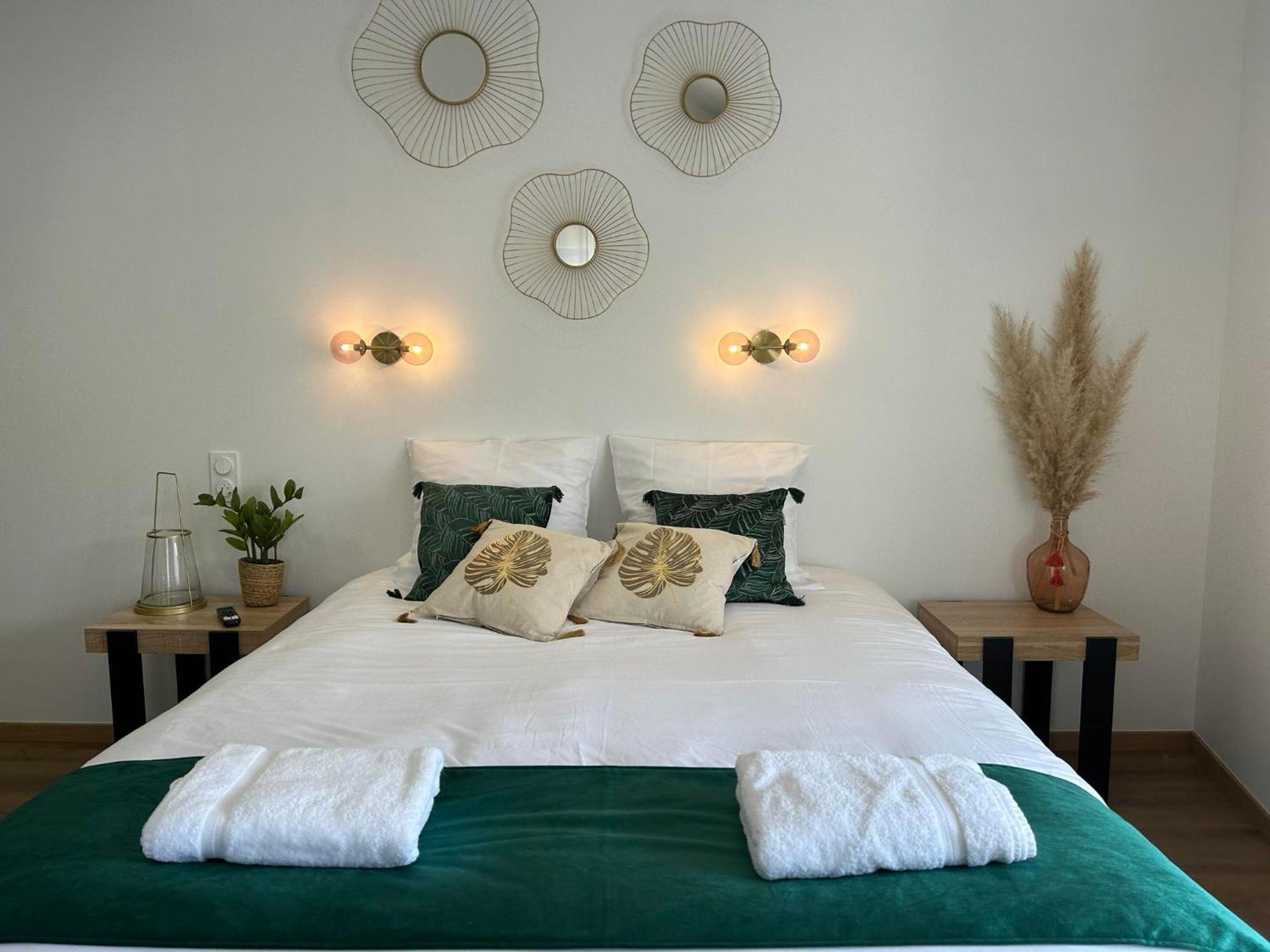Au Coeur De Montmedy Bed & Breakfast ภายนอก รูปภาพ