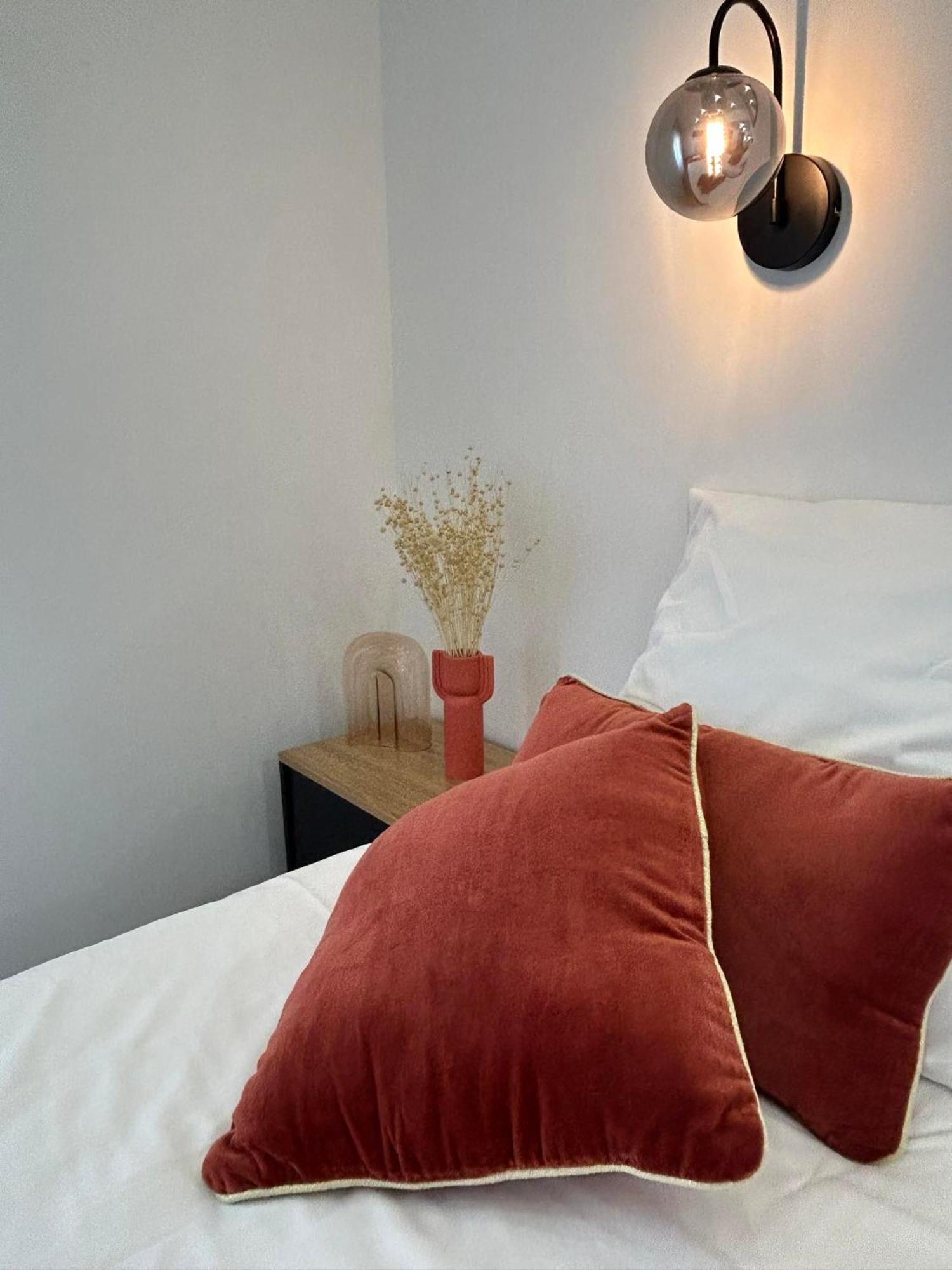 Au Coeur De Montmedy Bed & Breakfast ภายนอก รูปภาพ